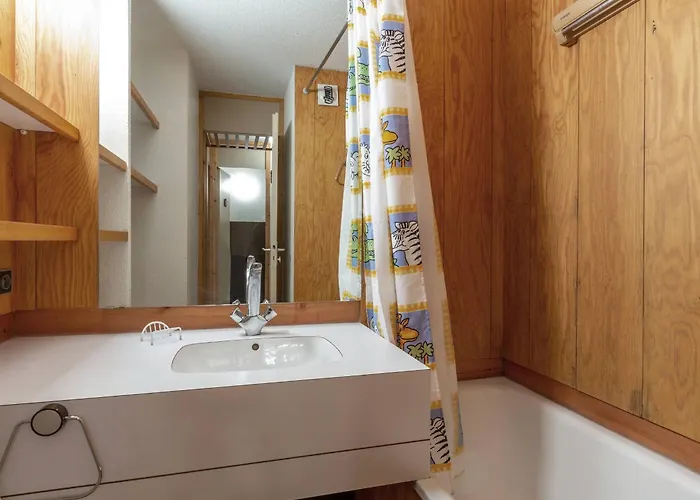 Divisible 4 Pers, Balcon, Animaux Admis - Fr-1-353-63 *